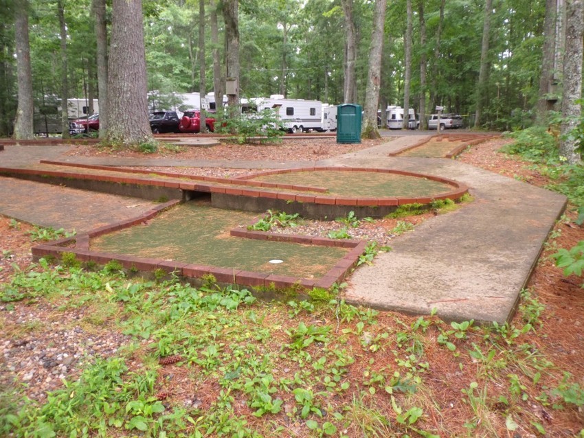 Lake Pemaquid Camping