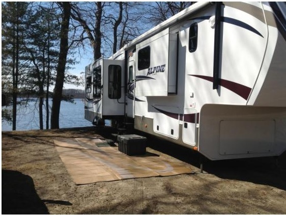 Triple J RV Park