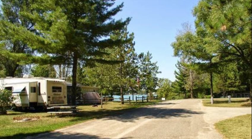 Twin Mills Camping Resort